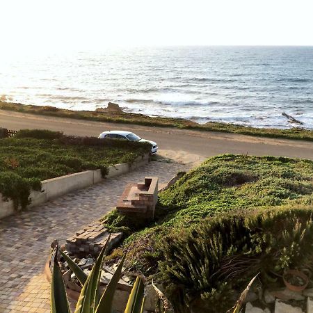 Villetta Fronte Mare Арбус Екстер'єр фото